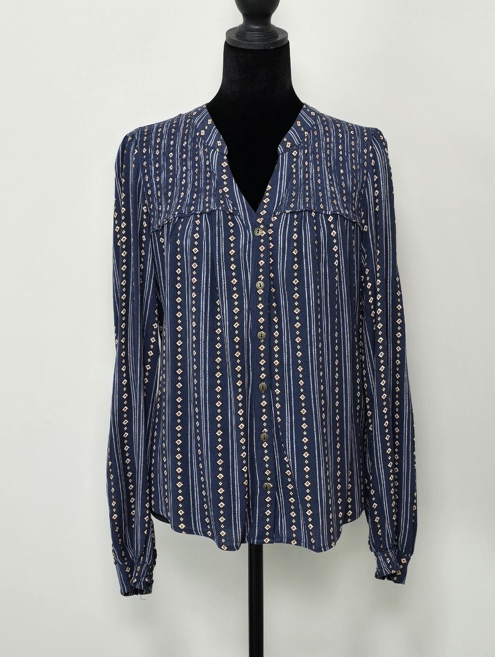 Market & Spruce Navy and Cream Striped Button-Front Blouse